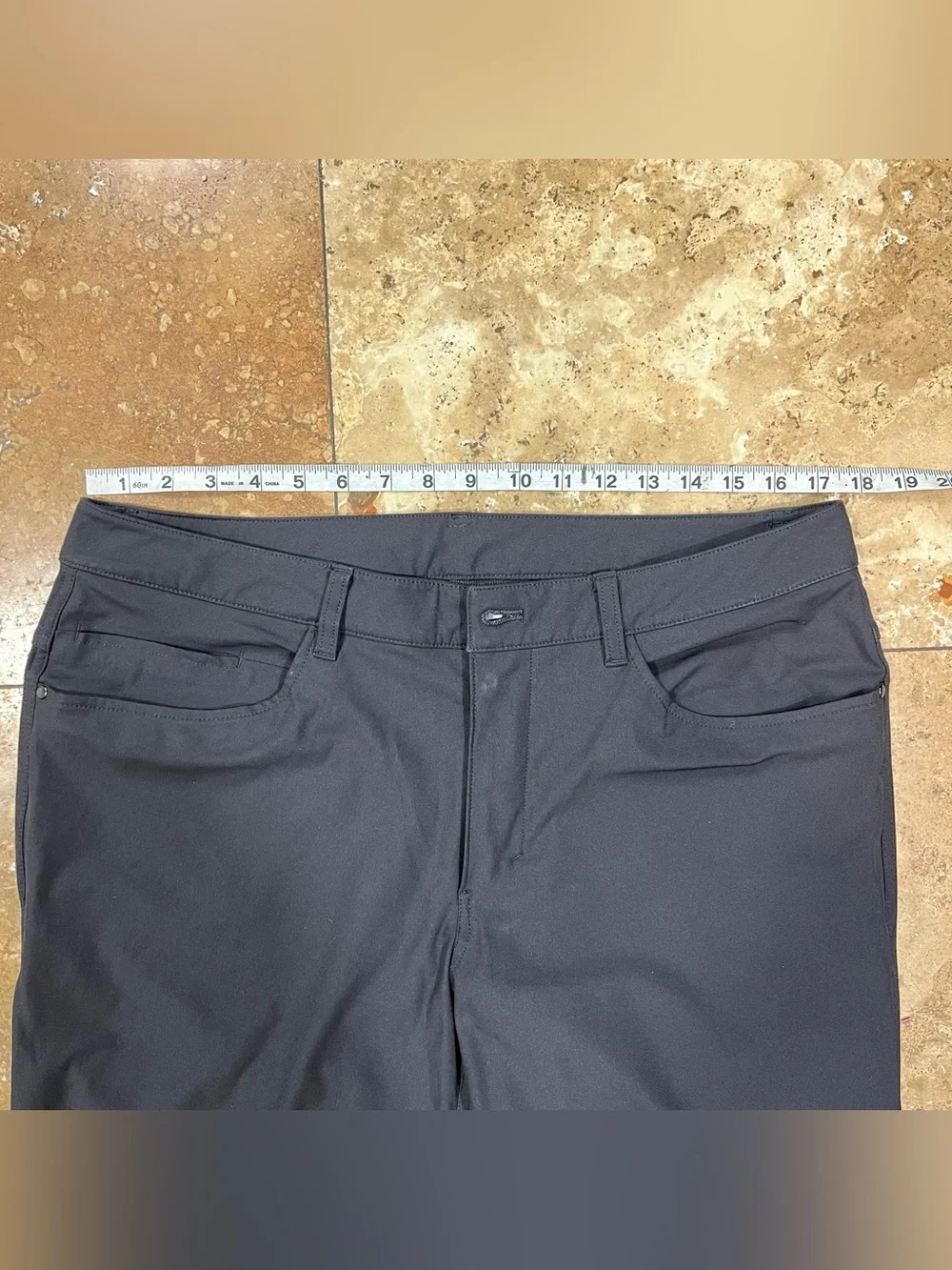 Lululemon Men’s ABC Commission Warpstreme Performance Chino Pants Black Size 34